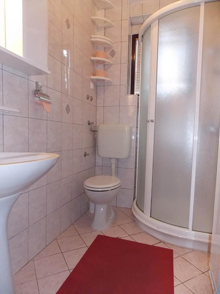 Apartments Cutic Малинска Экстерьер фото